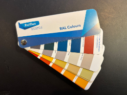 Gepersonaliseerde RAL K7 kleurenwaaier